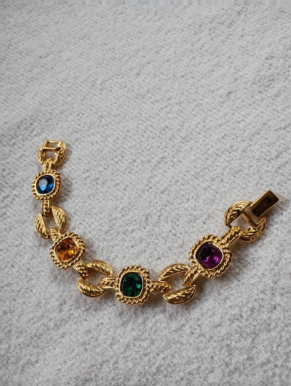Napier Gold-Tone Multicolor Rhinestone Link Bracelet Vintage Women's Jewelry 7"